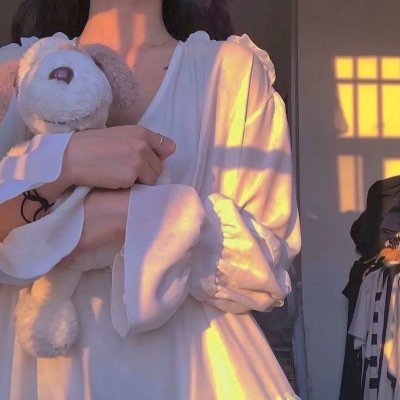 十月建造的房屋